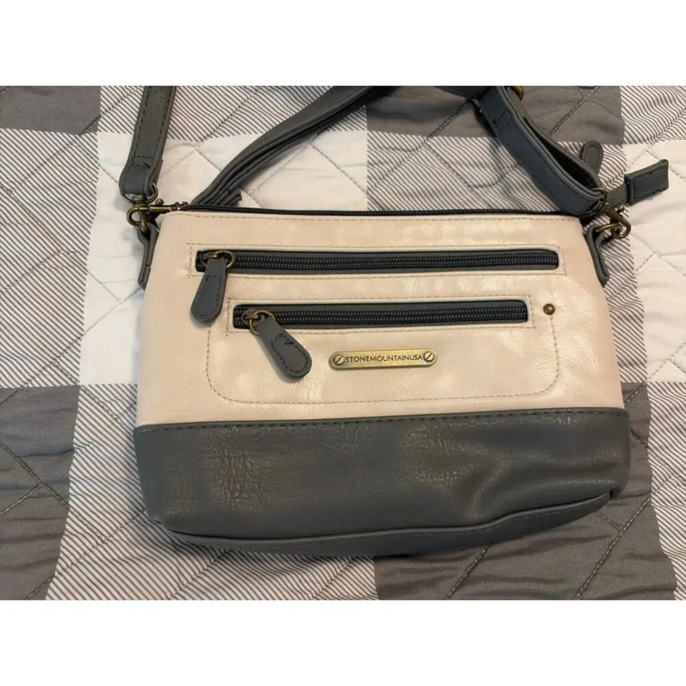 White Mountain Crossbody Purse